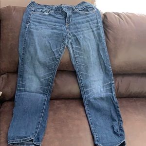 Women's American eagle jeans